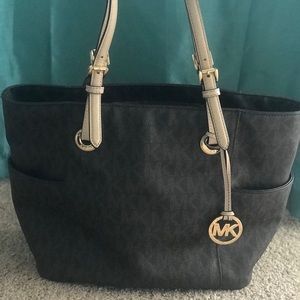 Michael Kors Purse! 🎉🎉